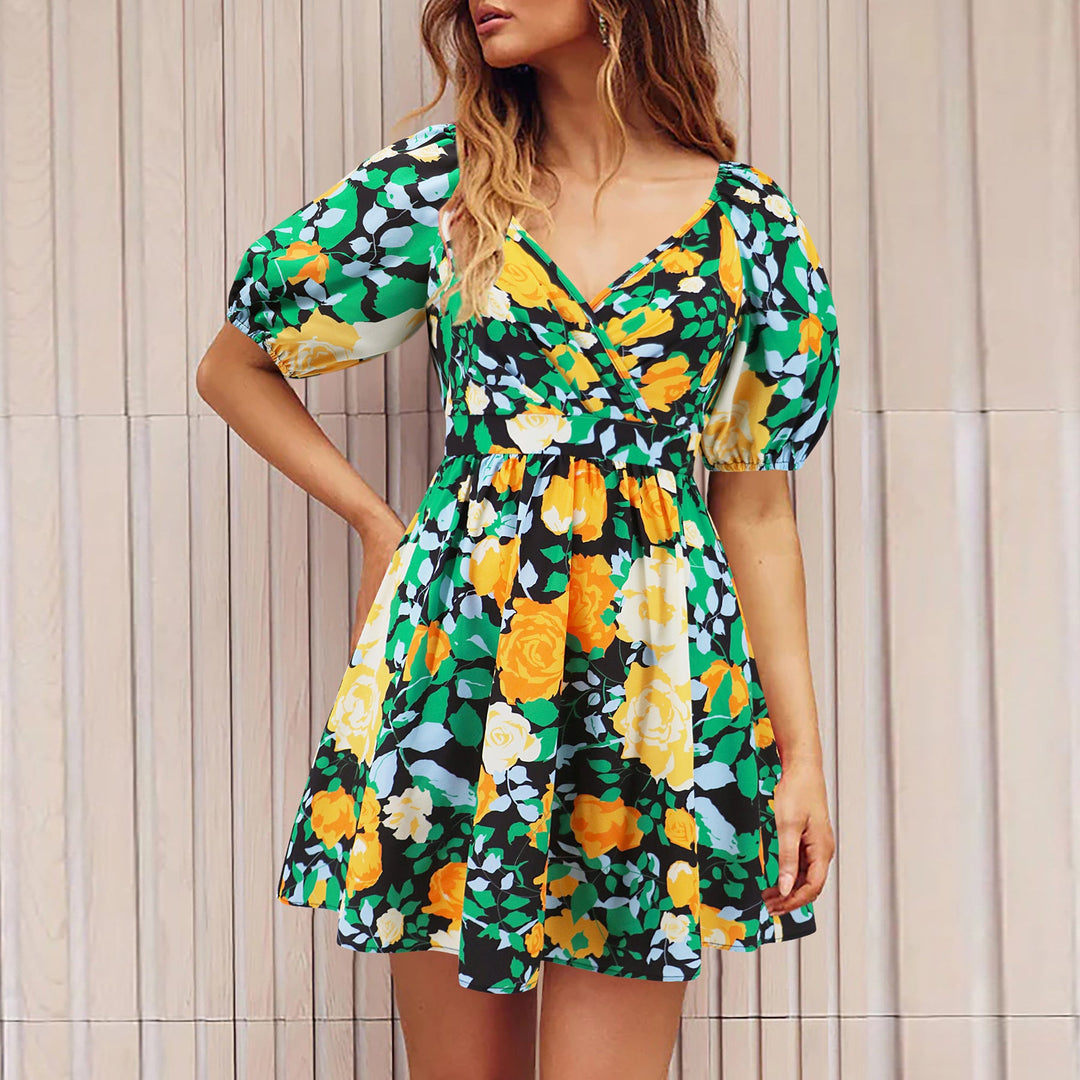 Lía – Vestido midi floral con escote en V