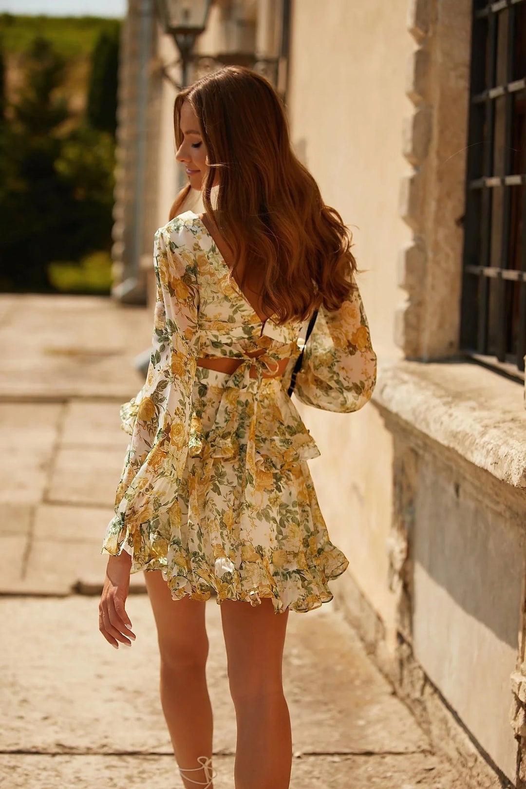 Isabelle – Mini vestido con detalles delicados